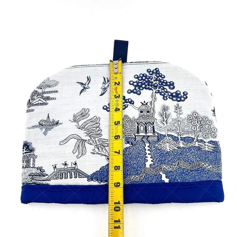 Vintage Blue Willow Chinoiserie Quilted Cotton Tea Cozy Pagoda Toile Blue White